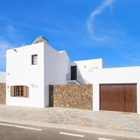 Puerto Del Carmen Sleeps 6 Pool Wifi Пуерто-дель-Кармен