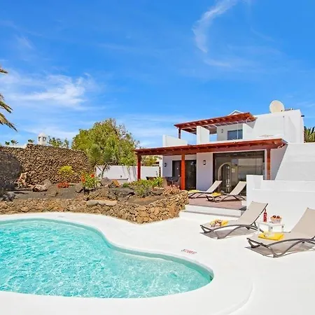 Puerto Del Carmen Sleeps 6 Pool Wifi Puerto del Carmen (Lanzarote)