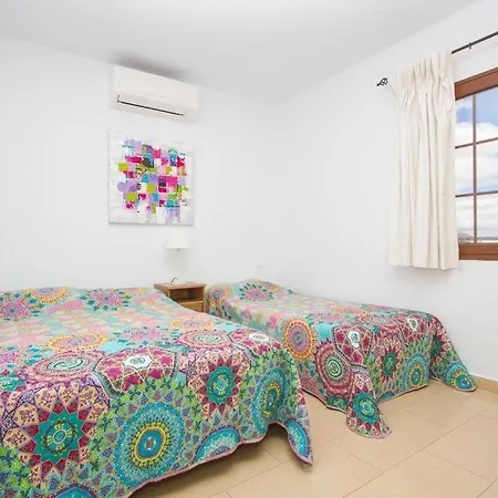 Puerto Del Carmen Sleeps 6 Pool Wifi Пуерто-дель-Кармен